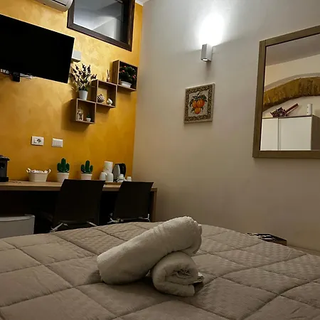 O Munti Guest house *