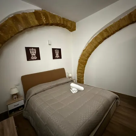 O Munti Vendégház Agrigento